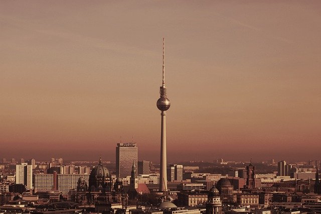 Berliner Fernsehturm Skyline